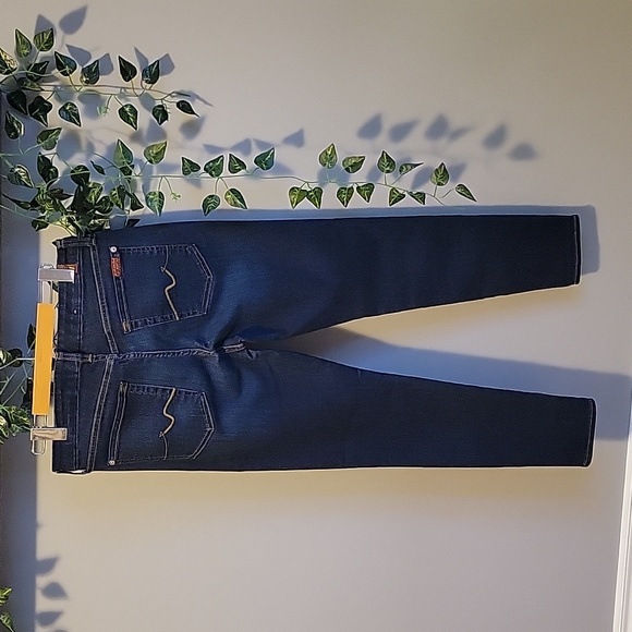 7 For All Mankind Mid Rise Ankle Skinny Jean - Picture 3 of 11